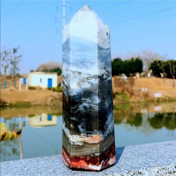 Incredible Ocean Jasper gemstone Tower - Picture 4 of 8